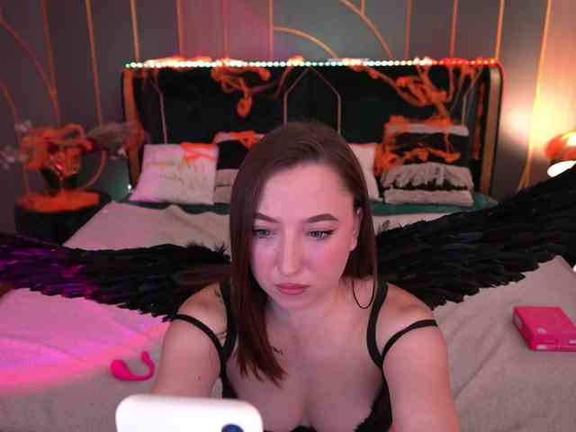 MonAmourrr webcam
