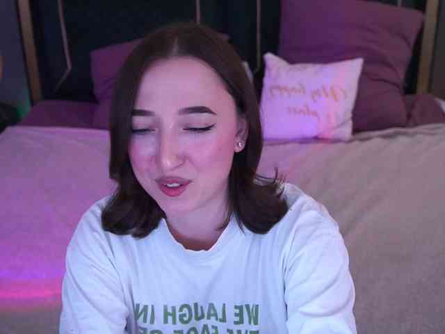 MonAmourrr webcam