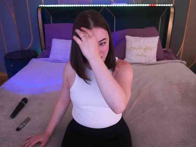 MonAmourrr webcam