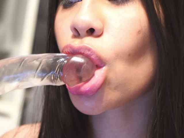 capriciousqueen webcam