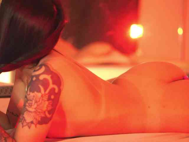 capriciousqueen webcam