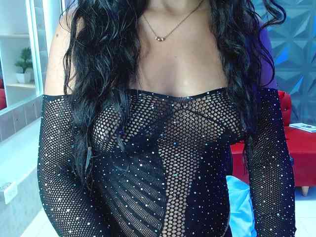 flirt chatroom Miaynocolucci