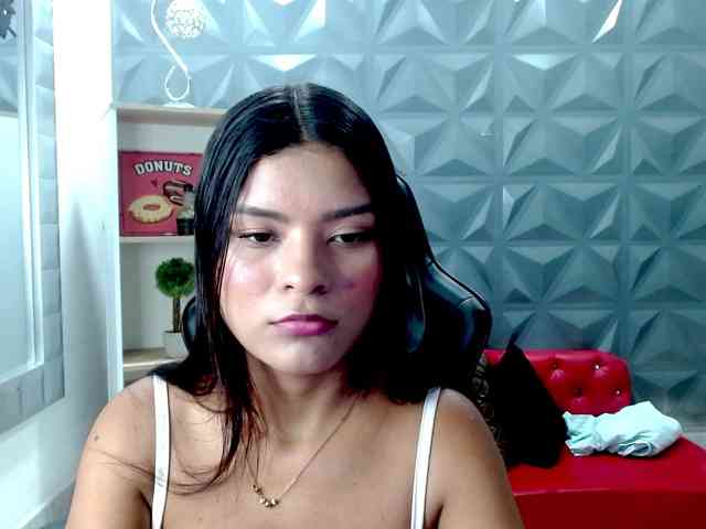 Miaynocolucci webcam