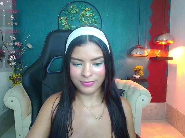 Miaynocolucci webcam