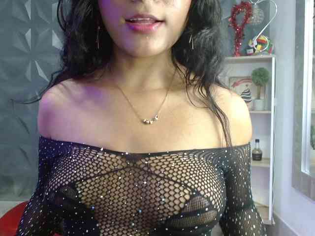 Miaynocolucci webcam