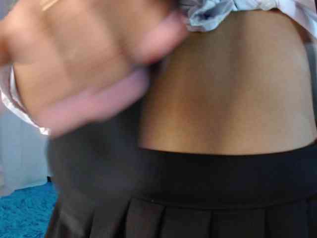 Miaynocolucci webcam
