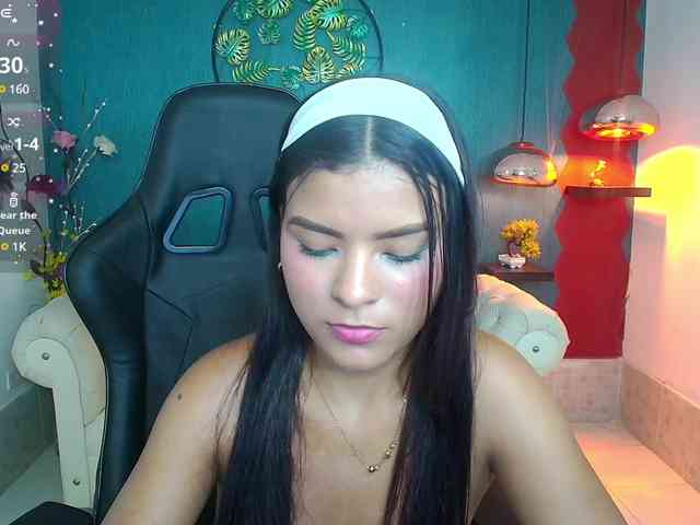 Miaynocolucci webcam