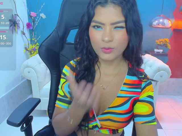 Miaynocolucci webcam