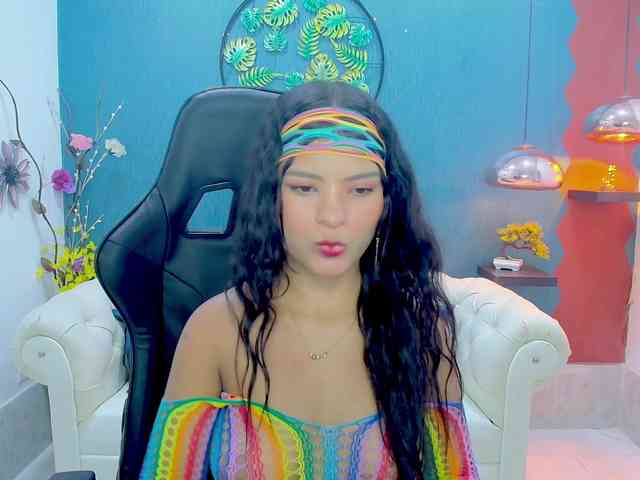 Модель: Miaynocolucci
