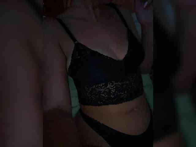 Alina12kis webcam