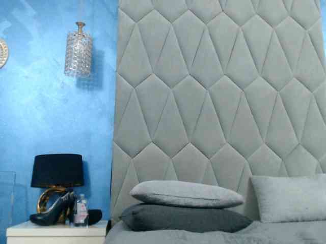 AretiAlisia webcam