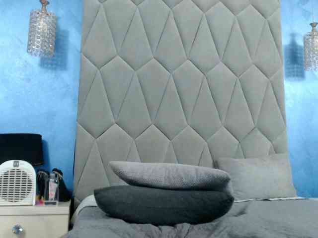 AretiAlisia webcam