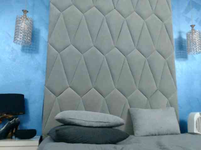 AretiAlisia webcam