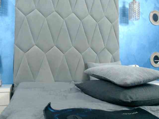 AretiAlisia webcam