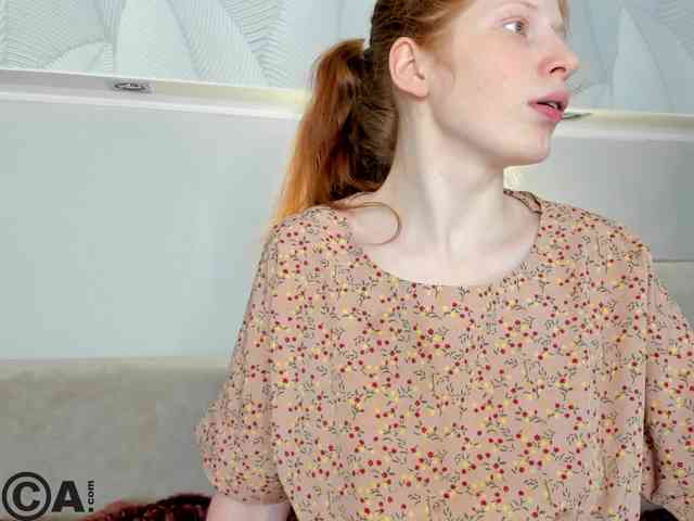 Sandra-Wi1son webcam