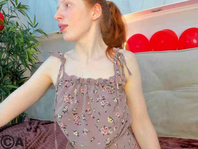 Sandra-Wi1son webcam