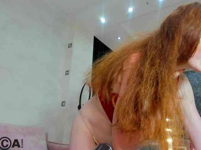 Sandra-Wi1son webcam