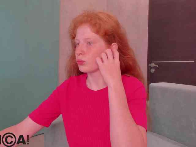 Sandra-Wi1son webcam