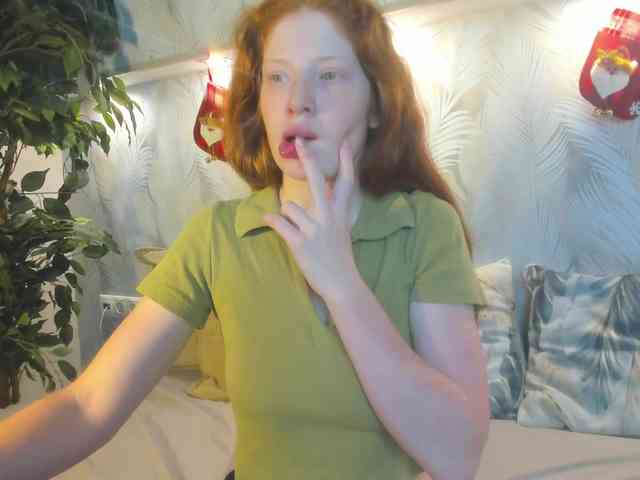 Sandra-Wi1son webcam