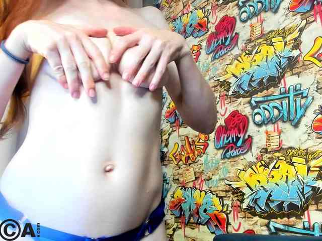 Sandra-Wi1son webcam