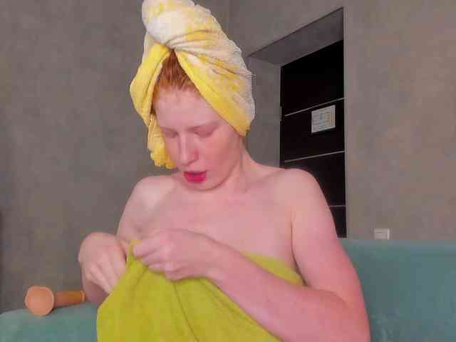 Sandra-Wi1son webcam