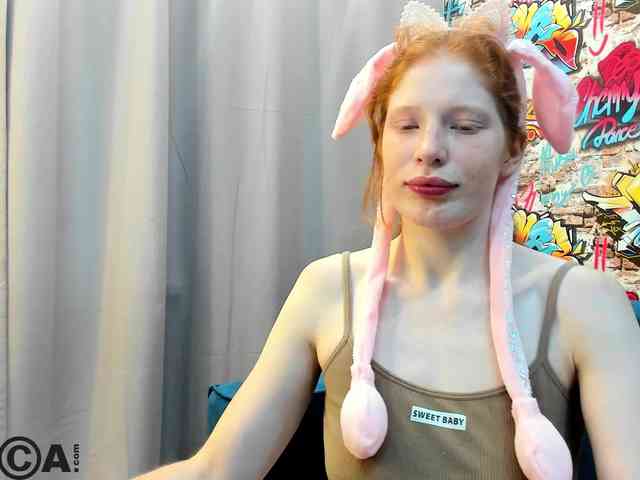 Sandra-Wi1son webcam