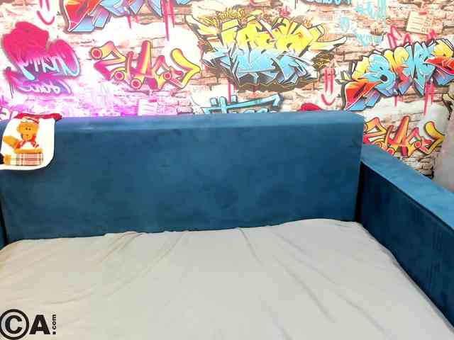 Sandra-Wi1son webcam