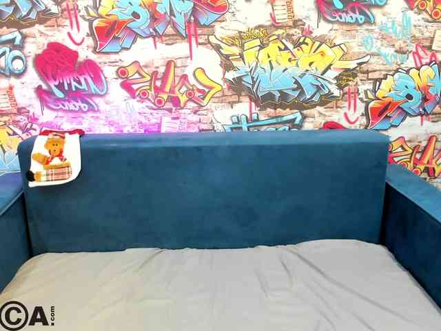 Sandra-Wi1son webcam