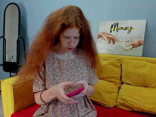 Sandra-Wi1son webcam