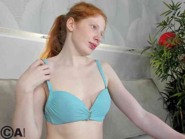 Sandra-Wi1son webcam