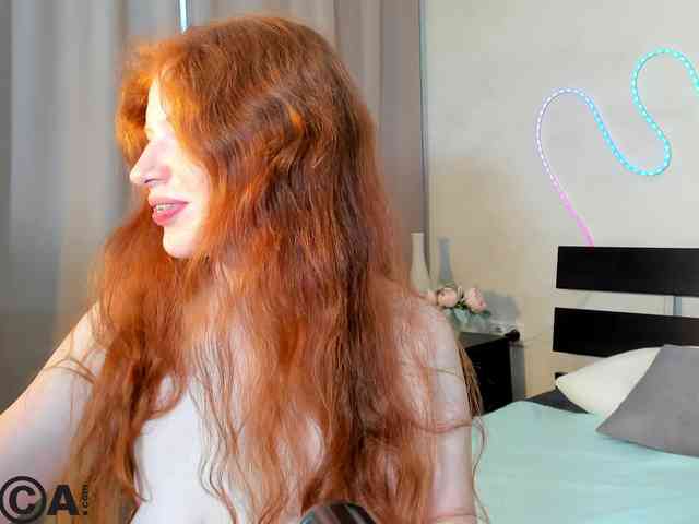 Sandra-Wi1son webcam