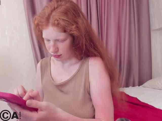 Sandra-Wi1son webcam