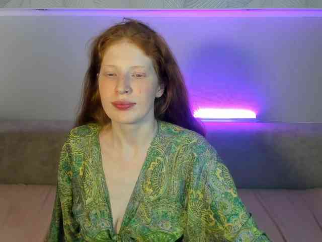 Sandra-Wi1son webcam