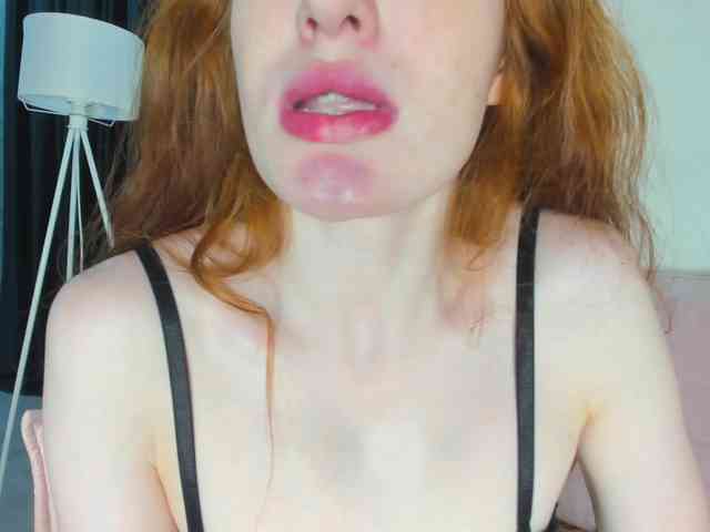 Sandra-Wi1son webcam