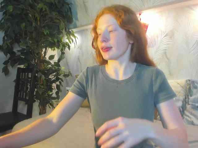 Sandra-Wi1son webcam