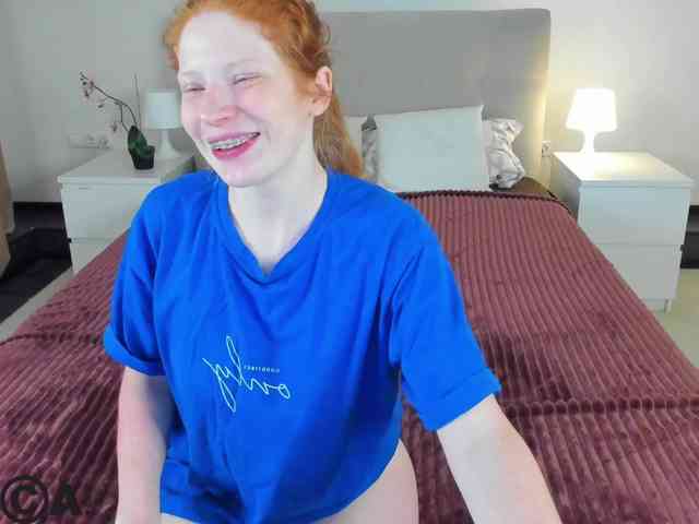 Sandra-Wi1son webcam