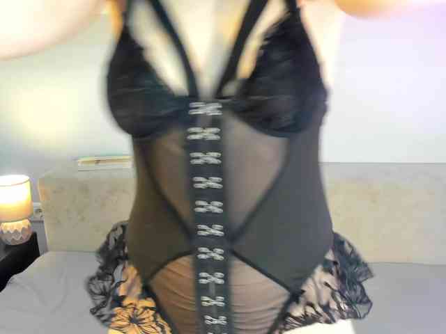 Sandra-Wi1son webcam