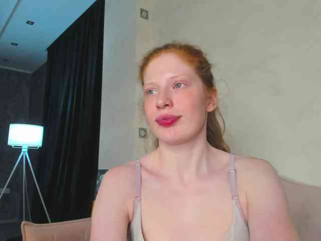 Sandra-Wi1son webcam