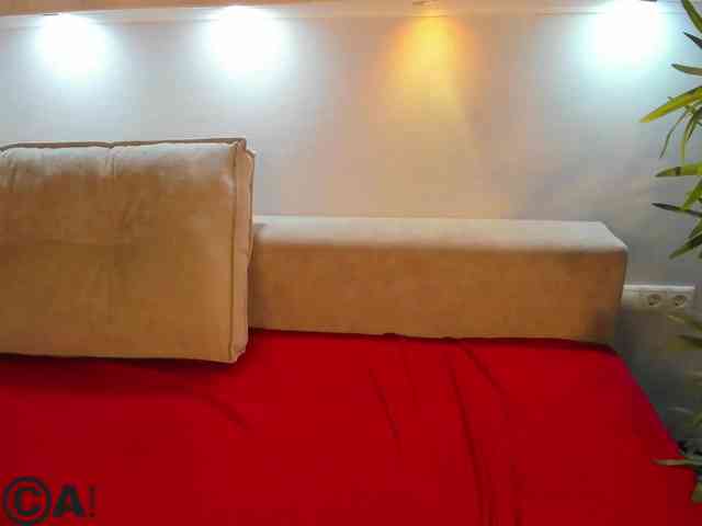 Sandra-Wi1son webcam