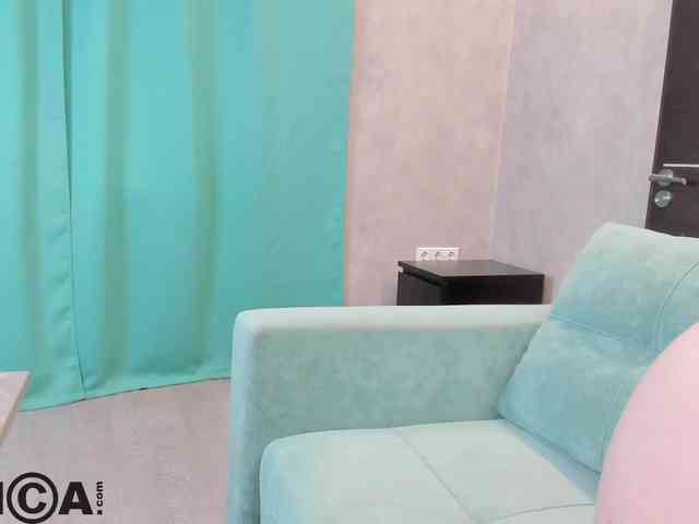 Sandra-Wi1son webcam