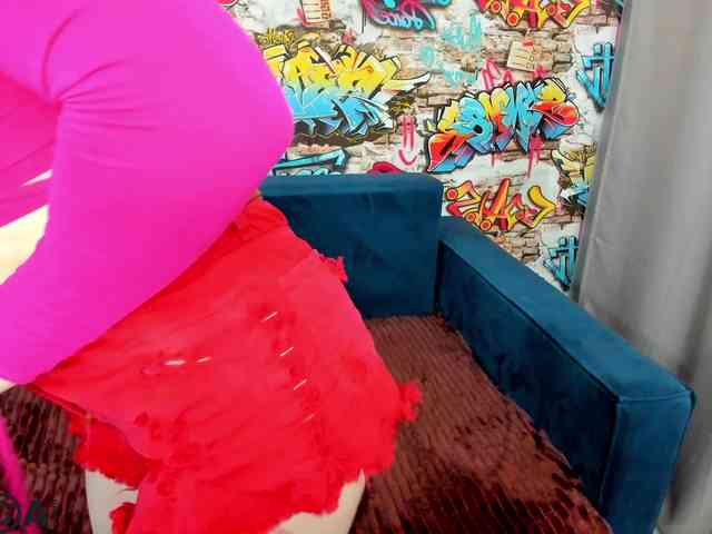 Sandra-Wi1son webcam