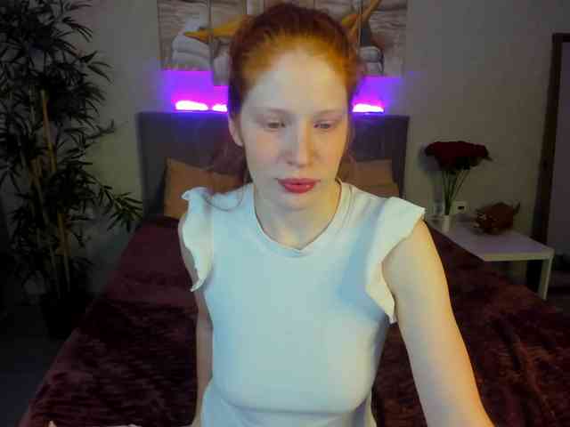 Sandra-Wi1son webcam