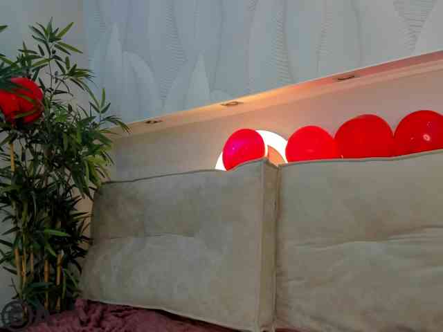 Sandra-Wi1son webcam