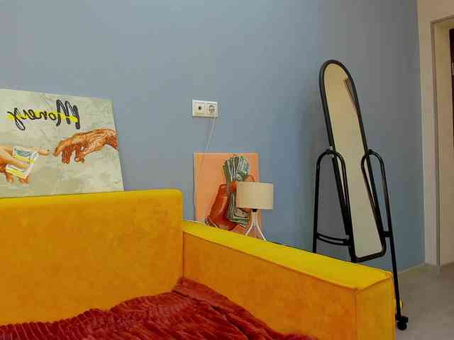 Sandra-Wi1son webcam