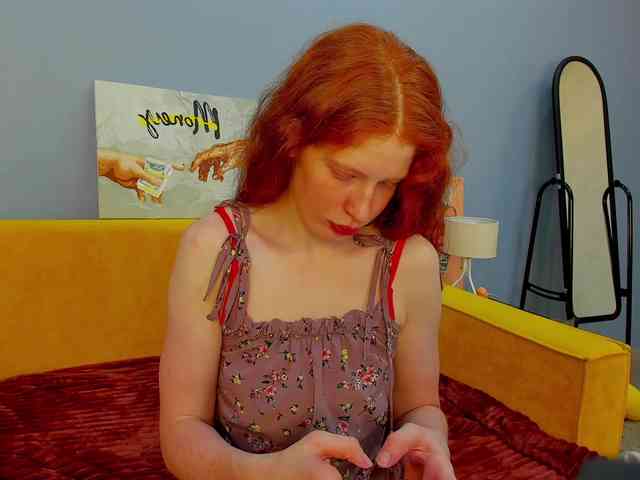 Sandra-Wi1son webcam