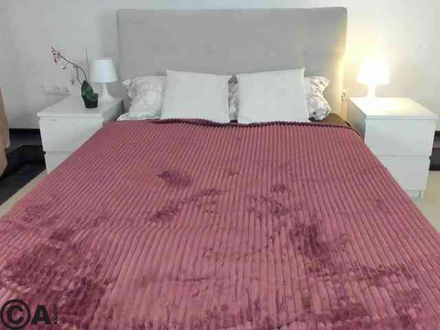 Sandra-Wi1son webcam