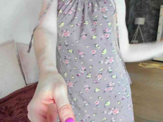 Sandra-Wi1son webcam