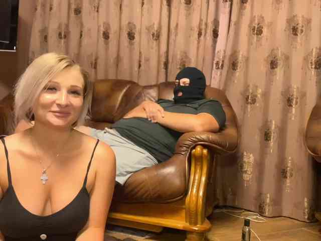 Christine-And-Karl webcam