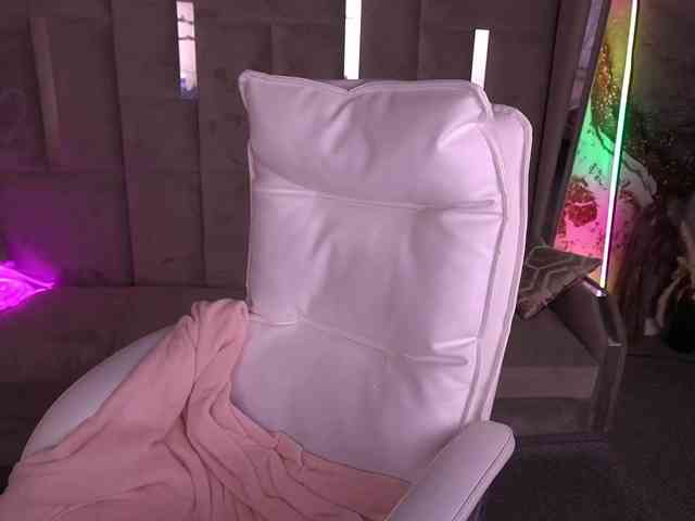 RosieLun webcam