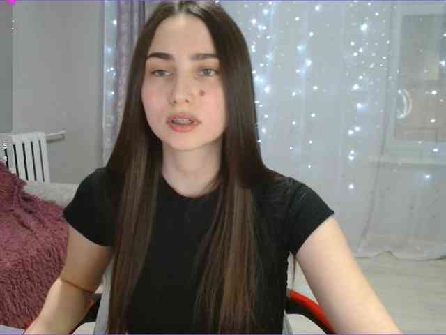 Lina-Evans webcam